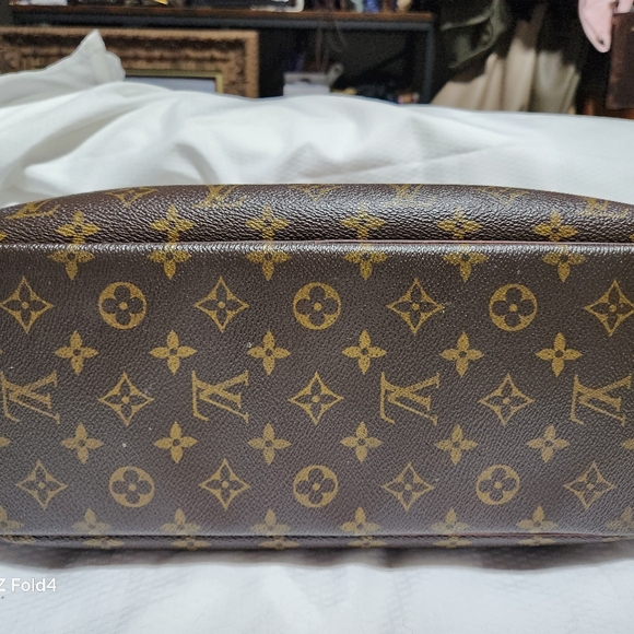 Louis Vuitton Deauville Vintage Bag in Good Condition - Picture 5 of 12